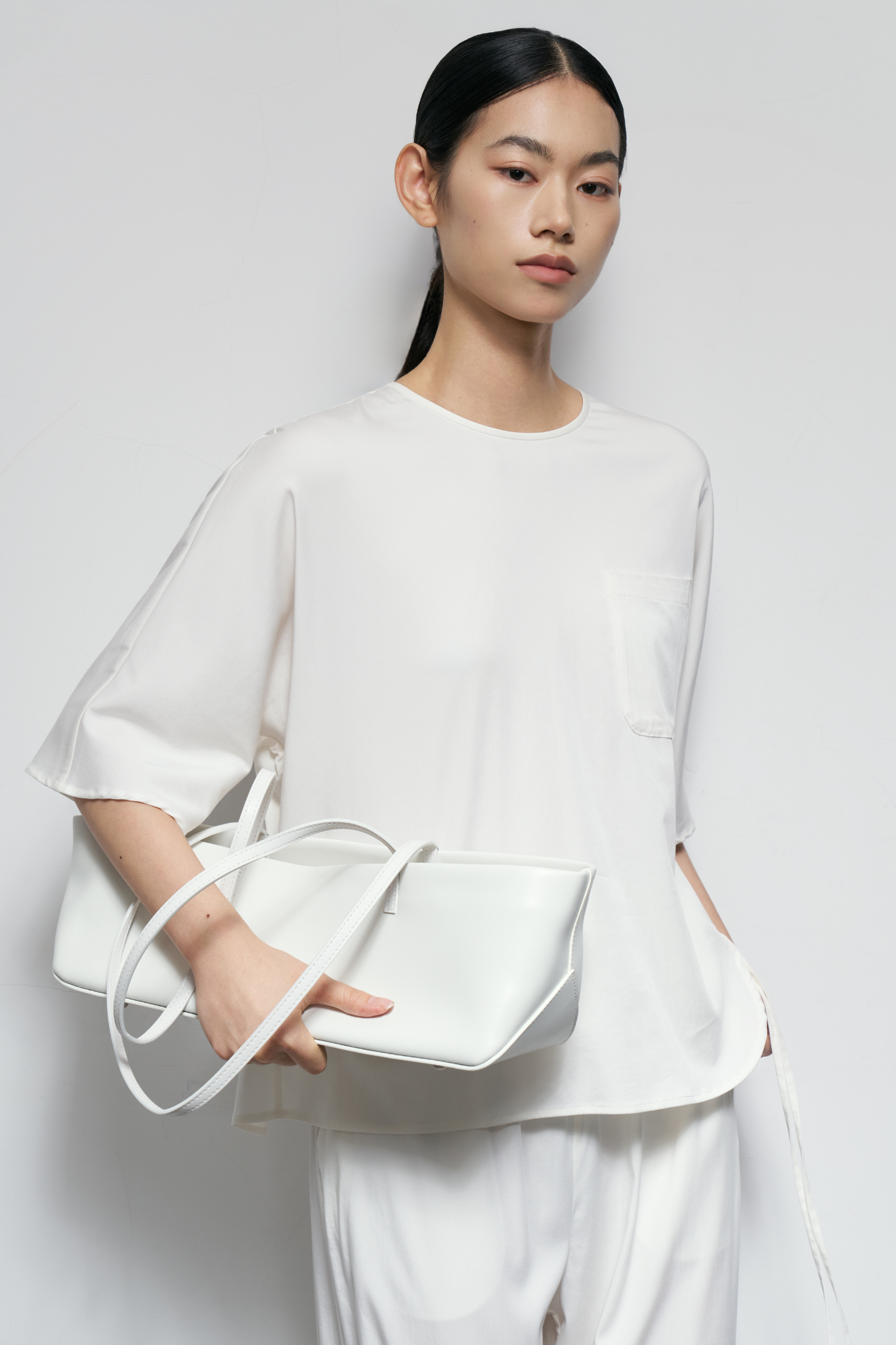 Round Neck Top With Back Opening