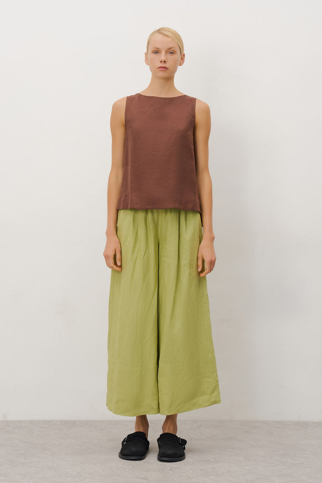 Relaxed Linen Trousers