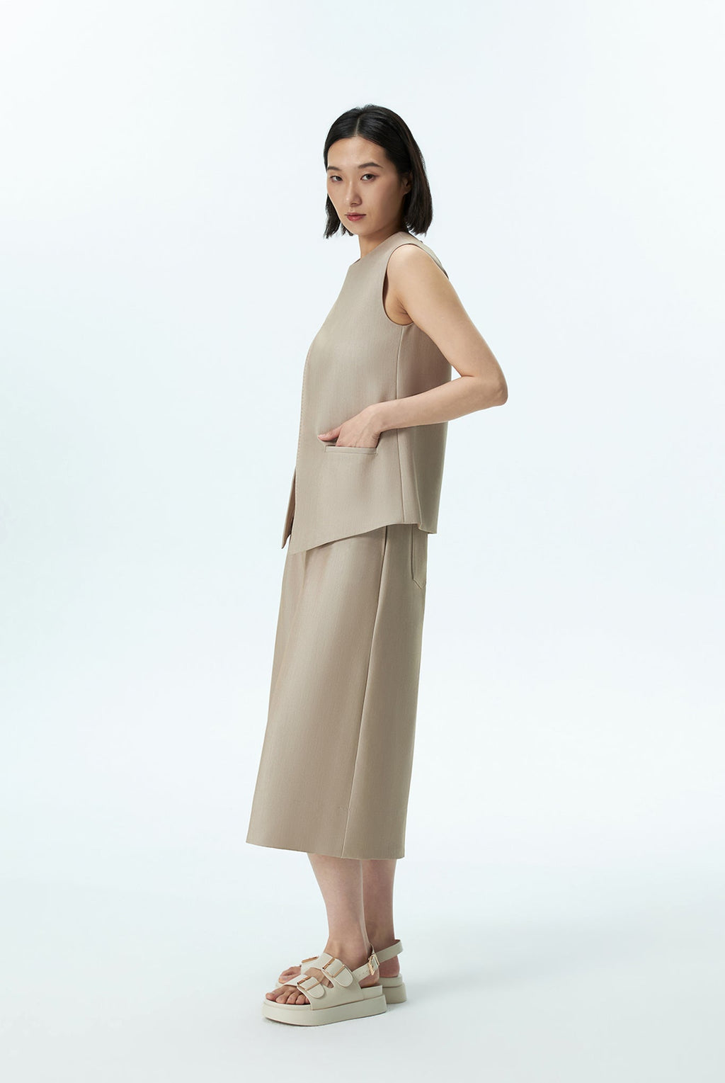 Overlap Pull-Over Vest