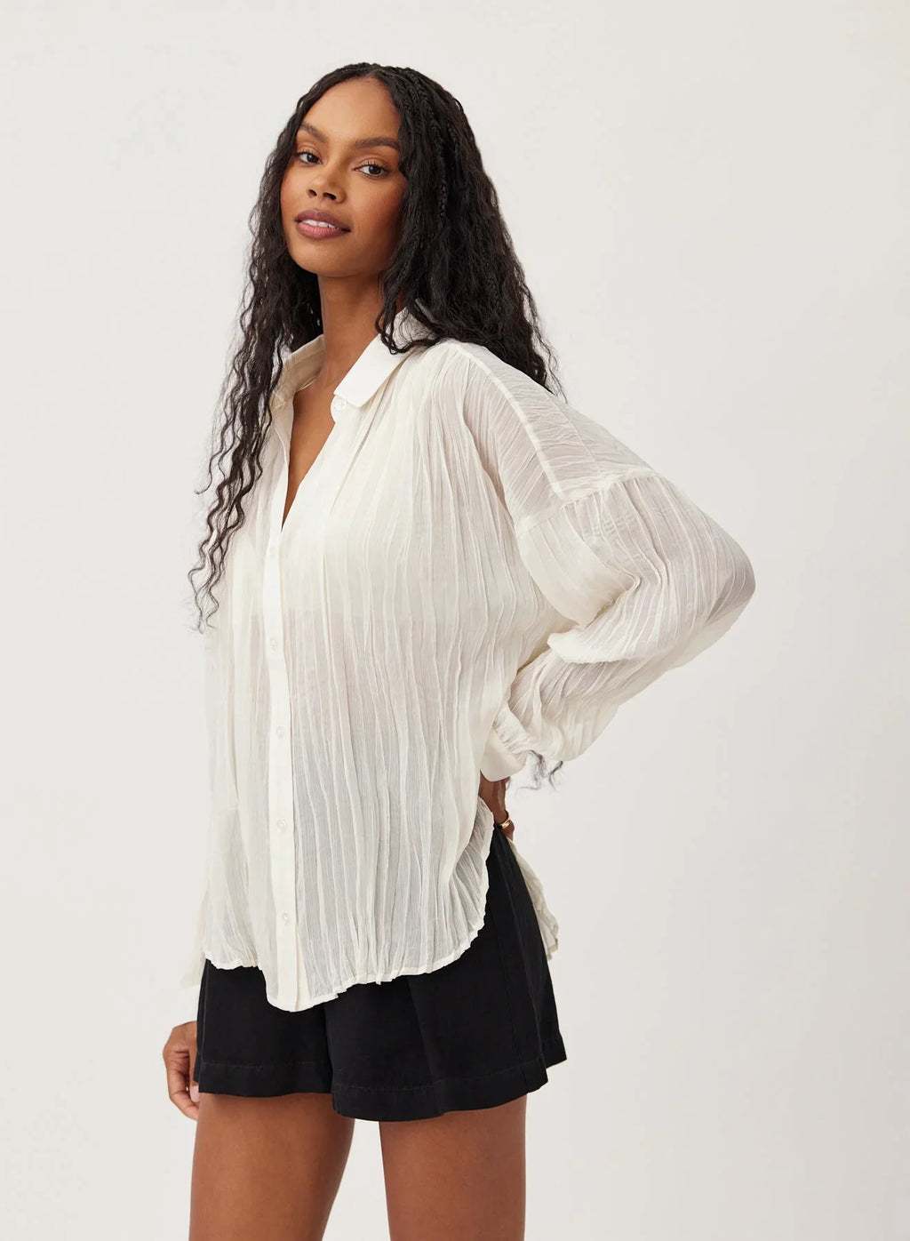 FLOWY PLEATED SHIRT CREME